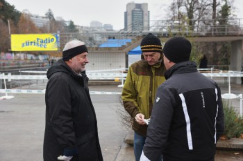 025a1185 chlausschwimmen zueri dwy web