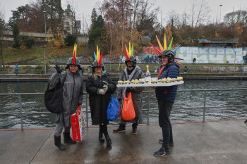 025a1202 chlausschwimmen zueri dwy web