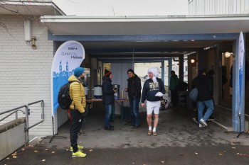 025a1248 chlausschwimmen zueri dwy web