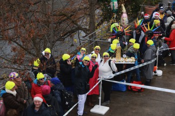 025a1385 chlausschwimmen zueri dwy web