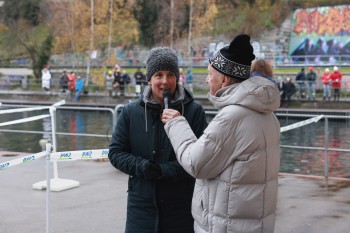 025a1390 chlausschwimmen zueri dwy web