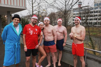 025a1439 chlausschwimmen zueri dwy web