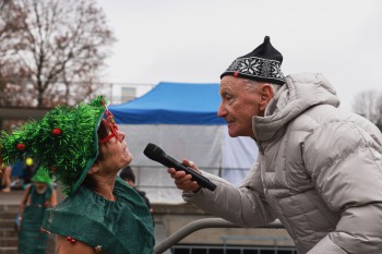 025a1548 chlausschwimmen zueri dwy web