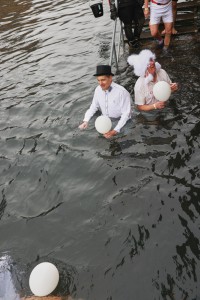 025a1677 chlausschwimmen zueri dwy web