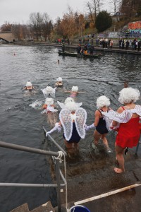 025a1963 chlausschwimmen zueri dwy web