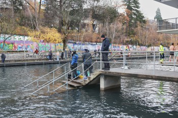 025a2056 chlausschwimmen zueri dwy web