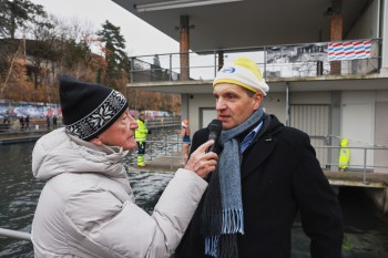 025a2085 chlausschwimmen zueri dwy web