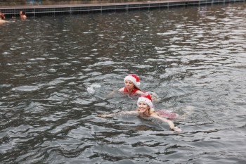 025a2103 chlausschwimmen zueri dwy web